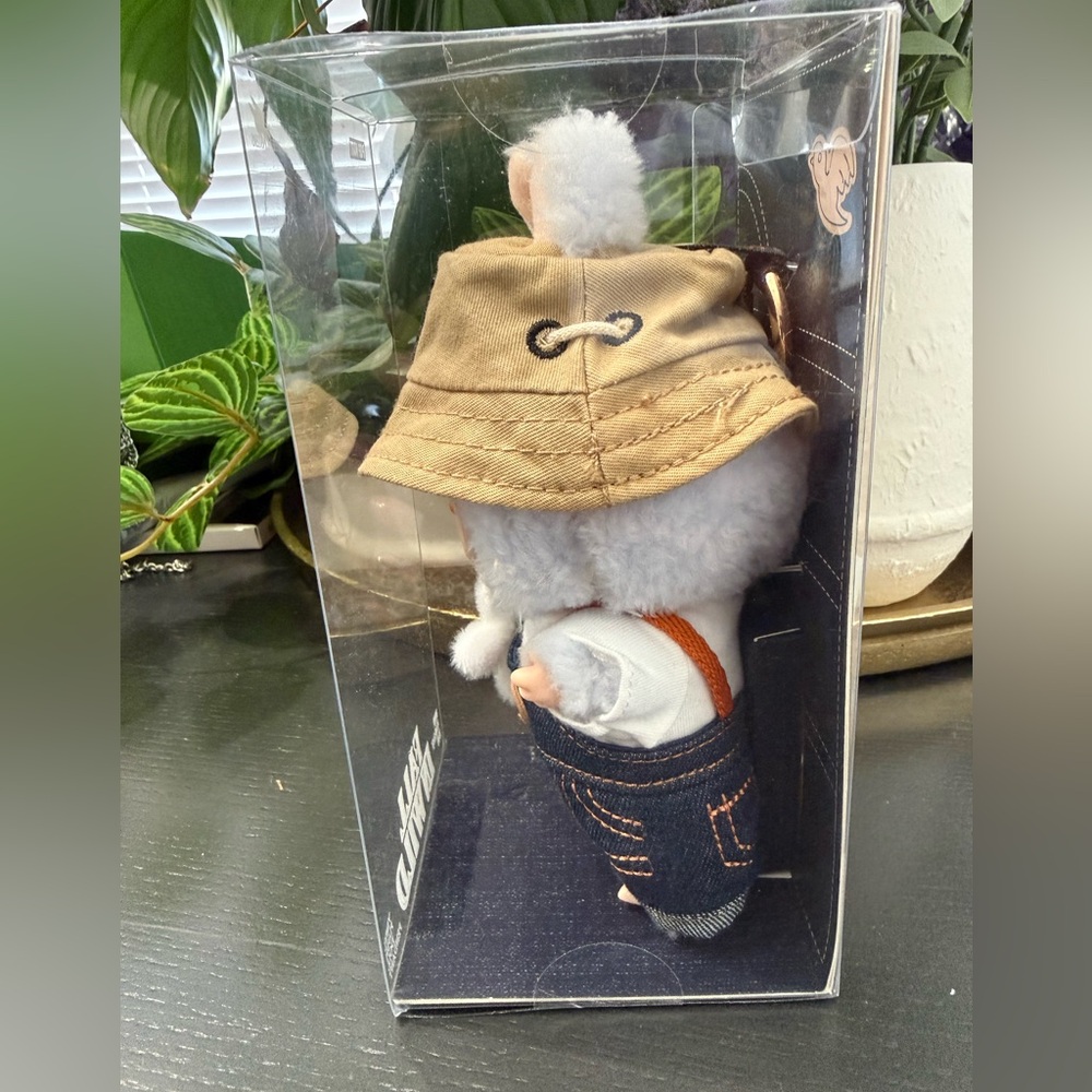 THE MONSTERS FALL IN WILD SERIES-
Vinyl Plush Doll Pendant - Picture 3 of 8